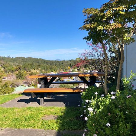 Hillcrest One Apartment Whakatane Bagian luar foto