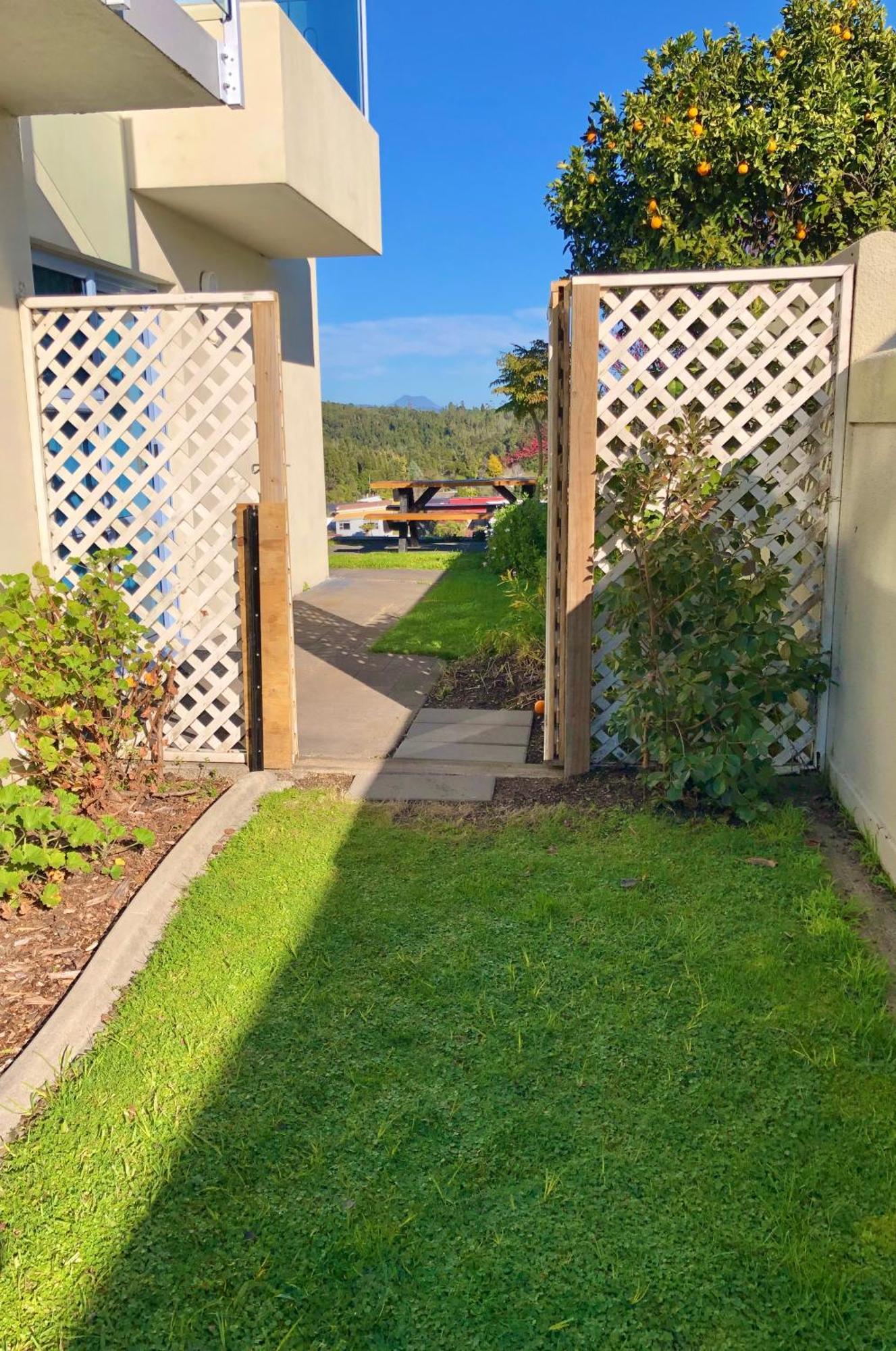 Hillcrest One Apartment Whakatane Bagian luar foto
